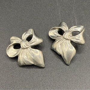 Vintage Pewter Bow Earrings Signed Seagull Canada 1988